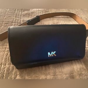 Michael kors belt bag, wore once- in new condition